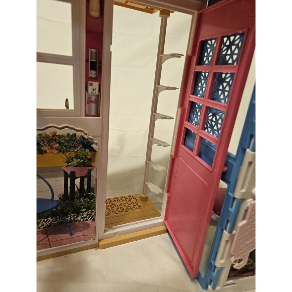 Mattel Barbie 2 Story Folding Dream House 2016 Kitchen Bathroom Living Room